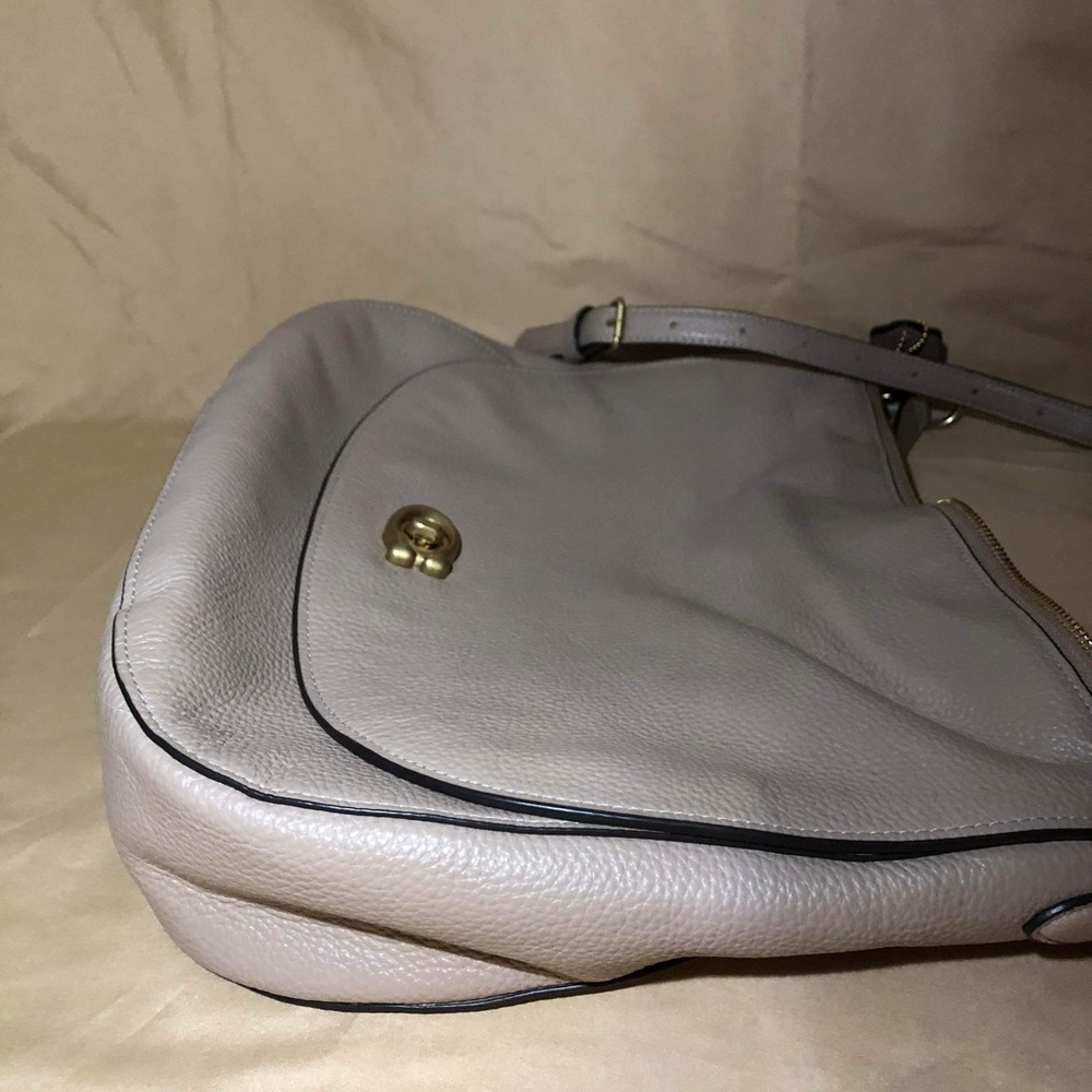 Coach Turnlock Leather Hobo Bag Black In Cream - Picture 5 of 11